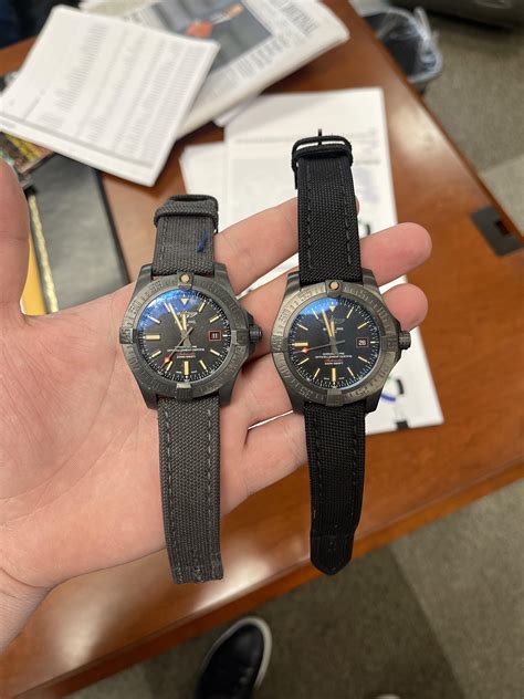 Breitling Avenger Blackbird GF V2 vs V4. 